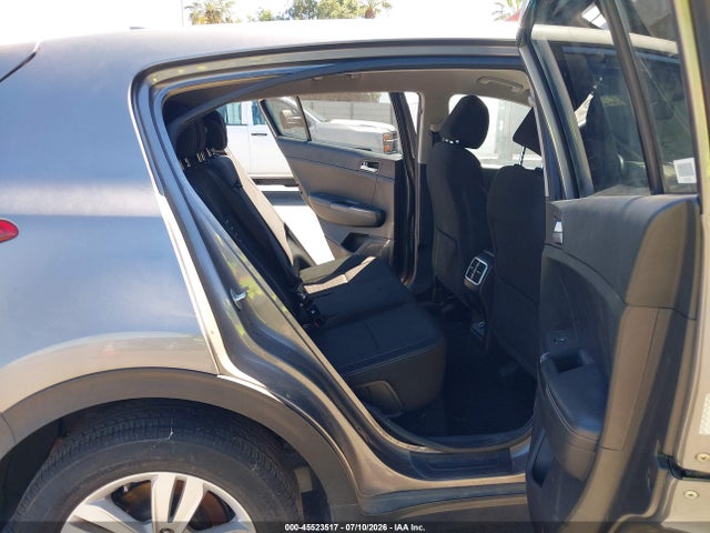 KIA Sportage Lx 2018 KNDPMCAC4J7451356 Image 8