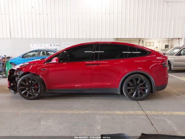 Tesla Model X 75d/p100d/p90d 2016 5YJXCBE47GF003888 Image 13