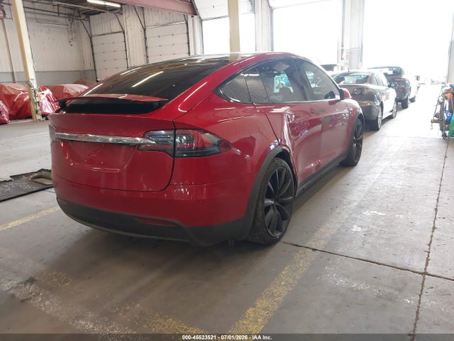 Tesla Model X 75d/p100d/p90d 2016 5YJXCBE47GF003888 Image 4