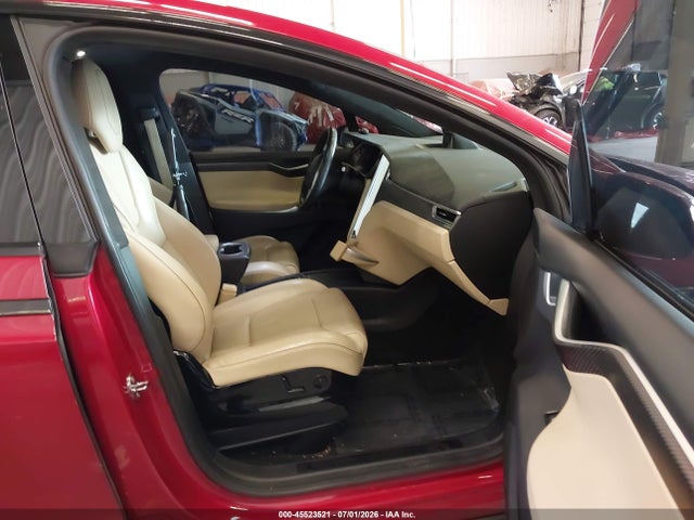Tesla Model X 75d/p100d/p90d 2016 5YJXCBE47GF003888 Image 5