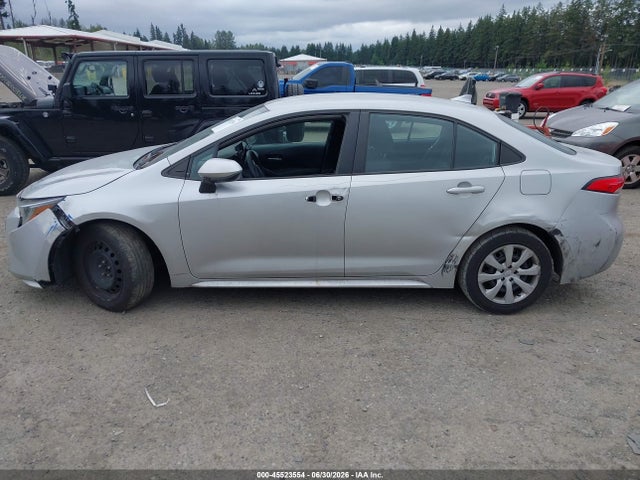 5YFEPRAE3LP090058 Toyota COROLLA LE