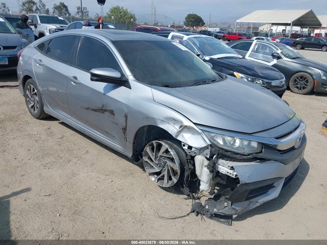 2018 2HGFC2F77JH513102 main image