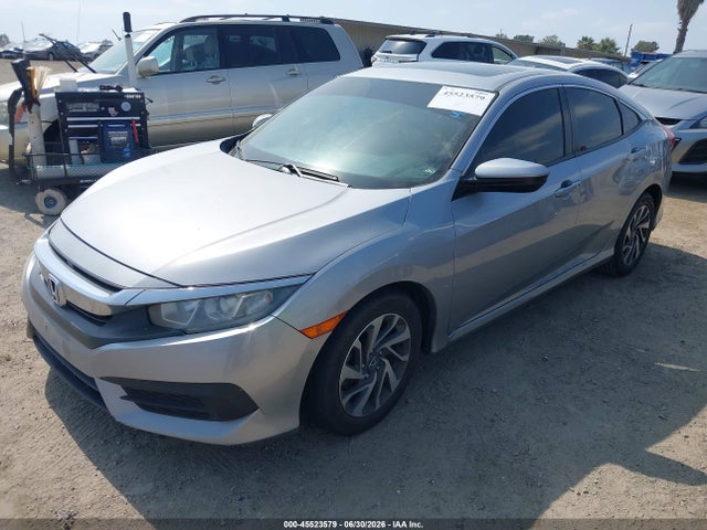 Honda CIVIC EX 2018 2HGFC2F77JH513102 Image 2