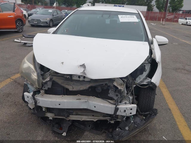 VNKKTUD37HA072211 Toyota YARIS LE