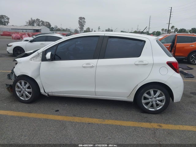 VNKKTUD37HA072211 Toyota YARIS LE