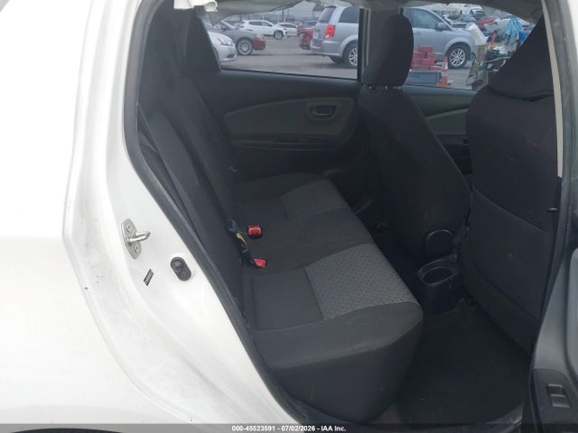 VNKKTUD37HA072211 Toyota YARIS LE