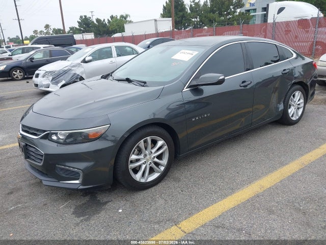 Chevrolet MALIBU LT 2018 1G1ZD5ST7JF231355 Image 2