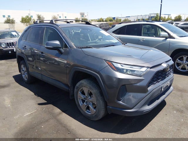 Toyota Rav4 Xle 2022 2T3W1RFVXNC177173 Image 13