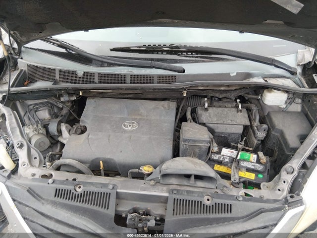 Продажа на аукционе авто 2011 Toyota Sienna Le V6, vin: 5TDKK3DC5BS174395, номер лота: 45523614