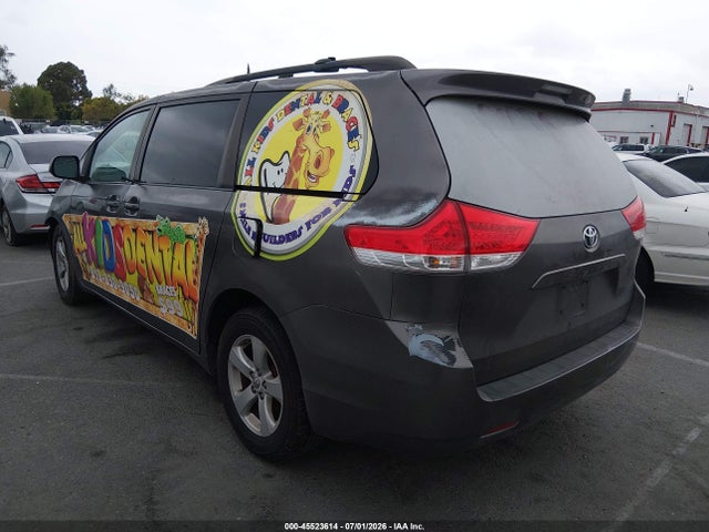 Продажа на аукционе авто 2011 Toyota Sienna Le V6, vin: 5TDKK3DC5BS174395, номер лота: 45523614