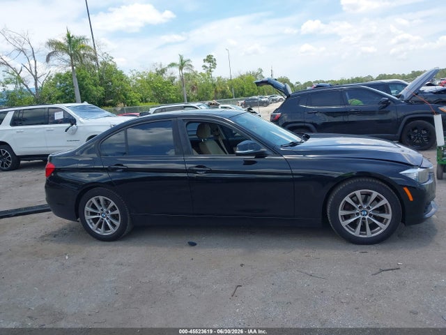 2017 Bmw 320i მანქანა იყიდება აუქციონზე, vin: WBA8E1G5XHNU12871, აუქციონის ნომერი: 45523619