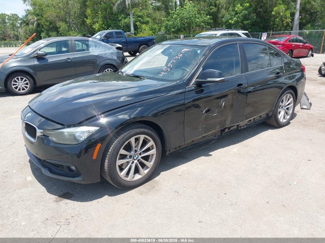 2017 Bmw 320i მანქანა იყიდება აუქციონზე, vin: WBA8E1G5XHNU12871, აუქციონის ნომერი: 45523619