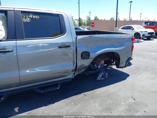 3GCUKCE82TG201667 Chevrolet Silverado 1500 4wd Short Bed Custom Trail Boss