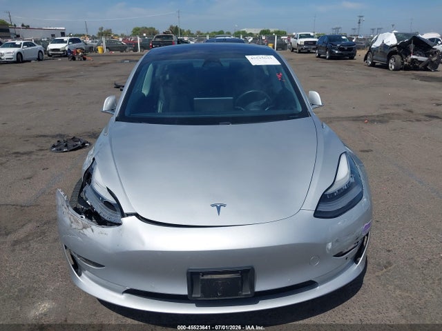 2018 Tesla Model 3 Long Range/performance მანქანა იყიდება აუქციონზე, vin: 5YJ3E1EB7JF091236, აუქციონის ნომერი: 45523641