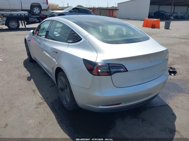 2018 Tesla Model 3 Long Range/performance მანქანა იყიდება აუქციონზე, vin: 5YJ3E1EB7JF091236, აუქციონის ნომერი: 45523641