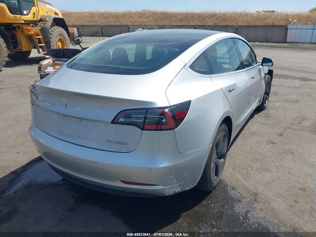 2018 Tesla Model 3 Long Range/performance მანქანა იყიდება აუქციონზე, vin: 5YJ3E1EB7JF091236, აუქციონის ნომერი: 45523641