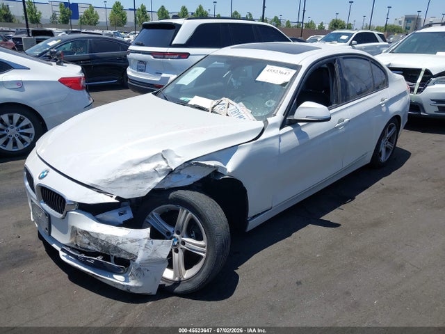 BMW 328I 2014 WBA3C1C59EK107025 Image 2