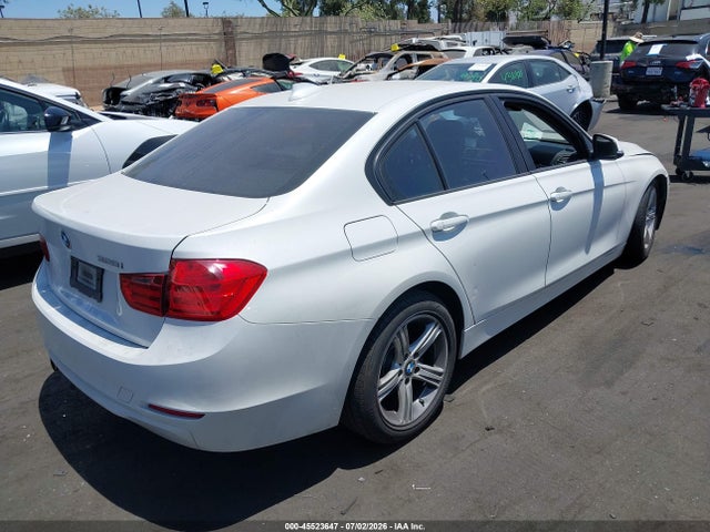 BMW 328I 2014 WBA3C1C59EK107025 Image 4