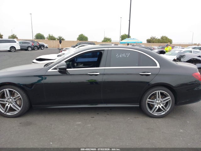 Mercedes-Benz E 300 2019 WDDZF4JB0KA601957 Image 14
