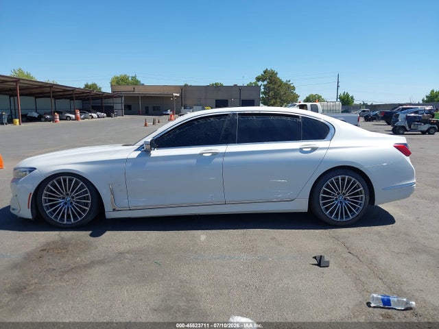 Продажа на аукционе авто 2022 Bmw 750 I Xdrive, vin: WBA7U2C08NCG91195, номер лота: 45523711