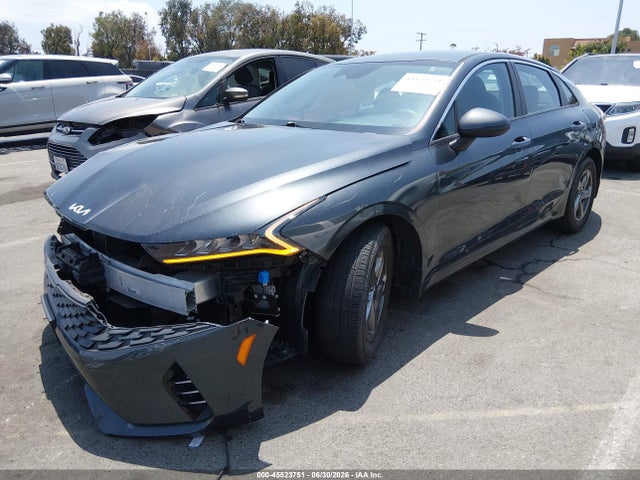 KIA K5 LXS 2022 5XXG14J29NG140055 Image 2