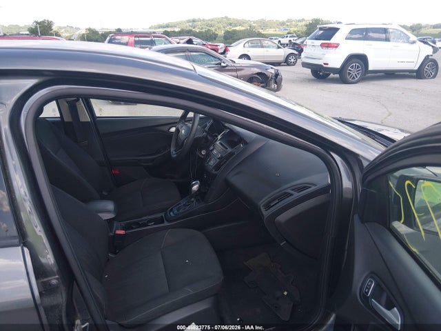 Auction sale of the 2015 Ford Focus Se, vin: 1FADP3F22FL250439, lot number: 45523775