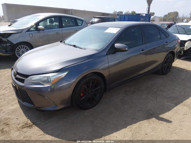 Toyota CAMRY SE 2015 4T1BF1FK6FU094792 Image 2