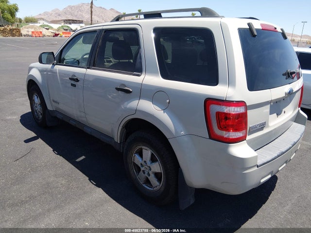 45523785 :رقم المزاد ، 1FMCU03Z28KC16701 vin ، 2008 Ford Escape Xlt مزاد بيع