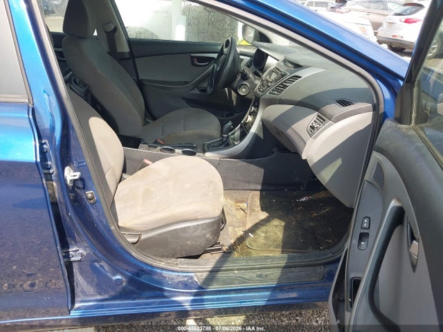 45523788 :رقم المزاد ، 5NPDH4AEXGH731169 vin ، 2016 Hyundai Elantra Se مزاد بيع