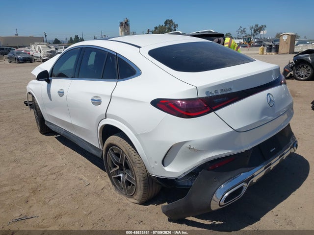 2026 Mercedes-benz Glc 300 Coupe 4matic მანქანა იყიდება აუქციონზე, vin: W1NKJ4HB2TF427354, აუქციონის ნომერი: 45523861
