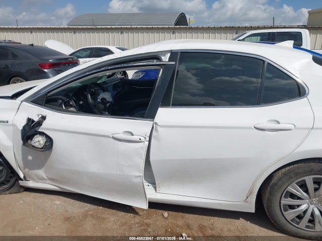 4T1C31AK9LU525819 Toyota Camry Le Hybrid