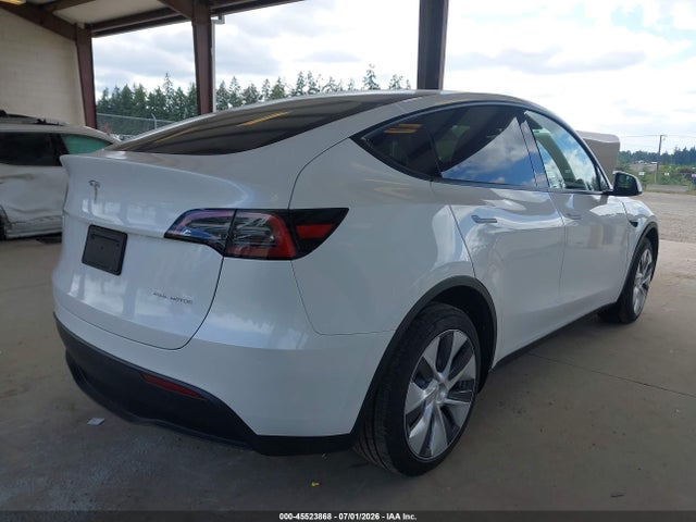Продажа на аукционе авто 2023 Tesla Model Y Awd/long Range Dual Motor All-wheel Drive, vin: 7SAYGDEE9PF909816, номер лота: 45523868