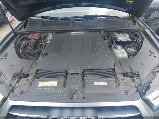 WA1LHAF7XHD047289 Audi Q7 2.0t Premium