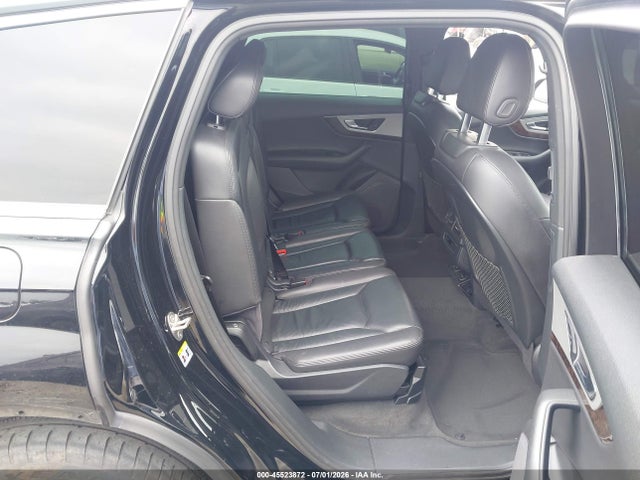 WA1LHAF7XHD047289 Audi Q7 2.0t Premium