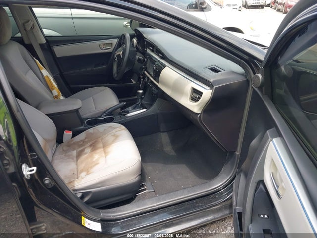45523887 :رقم المزاد ، 2T1BURHE6FC253808 vin ، 2015 Toyota Corolla Le مزاد بيع