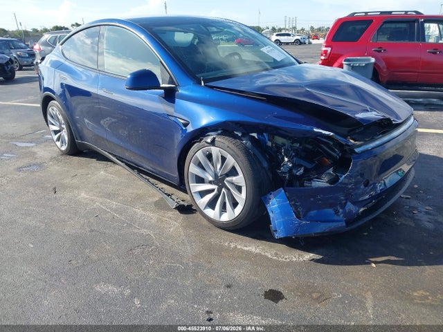 2026 Tesla Model Y All-wheel Drive/long Range Launch Series/premium All-wheel Drive მანქანა იყიდება აუქციონზე, vin: 7SAYGDEE9TA408822, აუქციონის ნომერი: 45523910