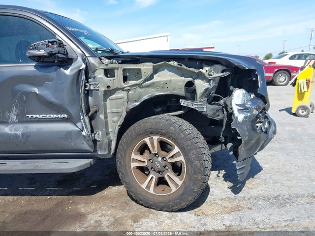 3TMBZ5DN3JM016760 Toyota Tacoma Trd Sport
