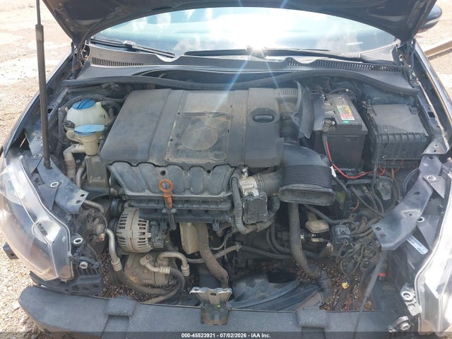 Продажа на аукционе авто 2010 Volkswagen Golf 2-door, vin: WVWAA7AJ4AW300155, номер лота: 45523921