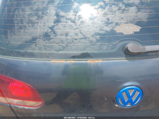Продажа на аукционе авто 2010 Volkswagen Golf 2-door, vin: WVWAA7AJ4AW300155, номер лота: 45523921