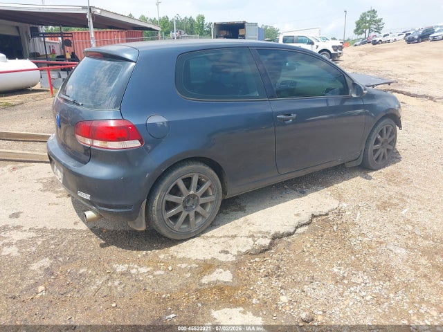 Продажа на аукционе авто 2010 Volkswagen Golf 2-door, vin: WVWAA7AJ4AW300155, номер лота: 45523921