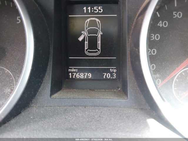 Продажа на аукционе авто 2010 Volkswagen Golf 2-door, vin: WVWAA7AJ4AW300155, номер лота: 45523921