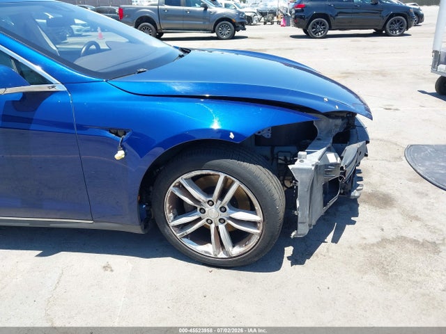 Tesla Model S 60/70/75/85 2016 5YJSA1E17GF133122 Image 19