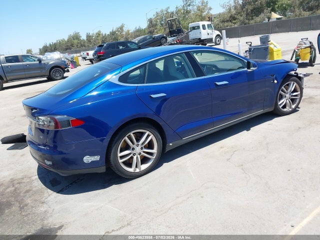 Tesla Model S 60/70/75/85 2016 5YJSA1E17GF133122 Image 4