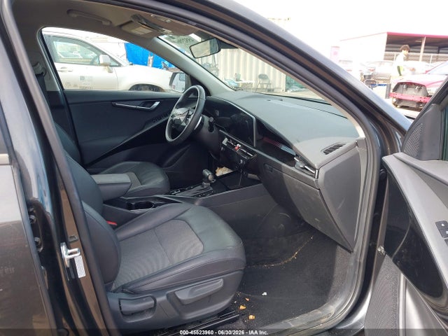 KIA NIRO EX 2023 KNDCR3LE2P5039536 Image 5