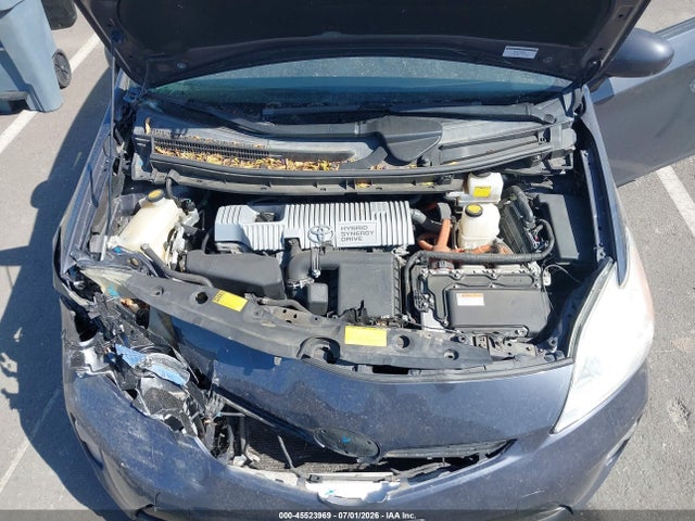 Toyota Prius Three 2014 JTDKN3DU1E0361365 Image 10