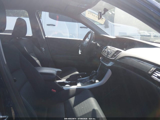 45523974 :رقم المزاد ، 1HGCR2F53FA181570 vin ، 2015 Honda Accord Sport مزاد بيع