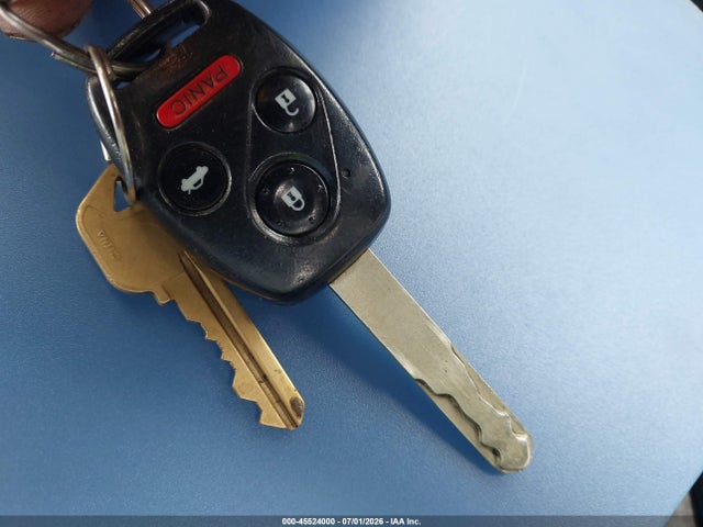 Продажа на аукционе авто 2013 Honda Civic Lx, vin: 19XFB2F58DE235598, номер лота: 45524000