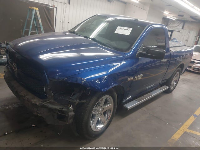 RAM 1500 Express 2015 3C6JR7AT7FG631626 Image 2