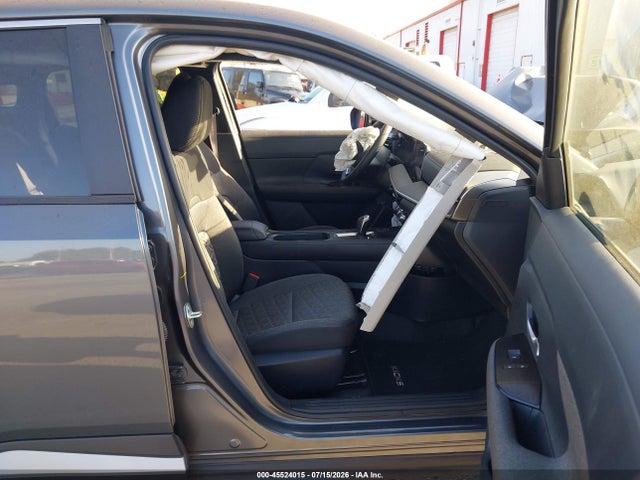 3N8AP6CA6SL429385 Nissan Kicks Sv Fwd