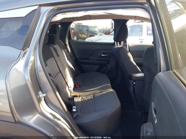 3N8AP6CA6SL429385 Nissan Kicks Sv Fwd